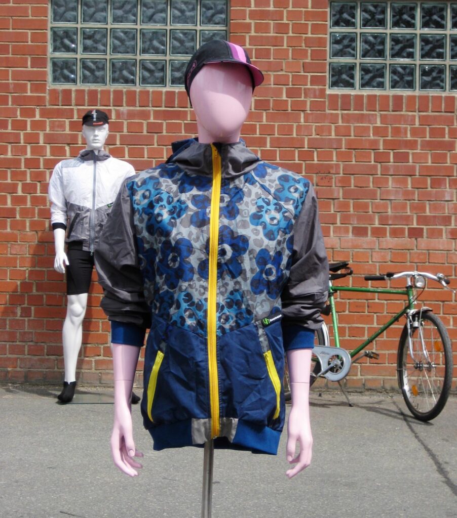 Upcycling Windjacke